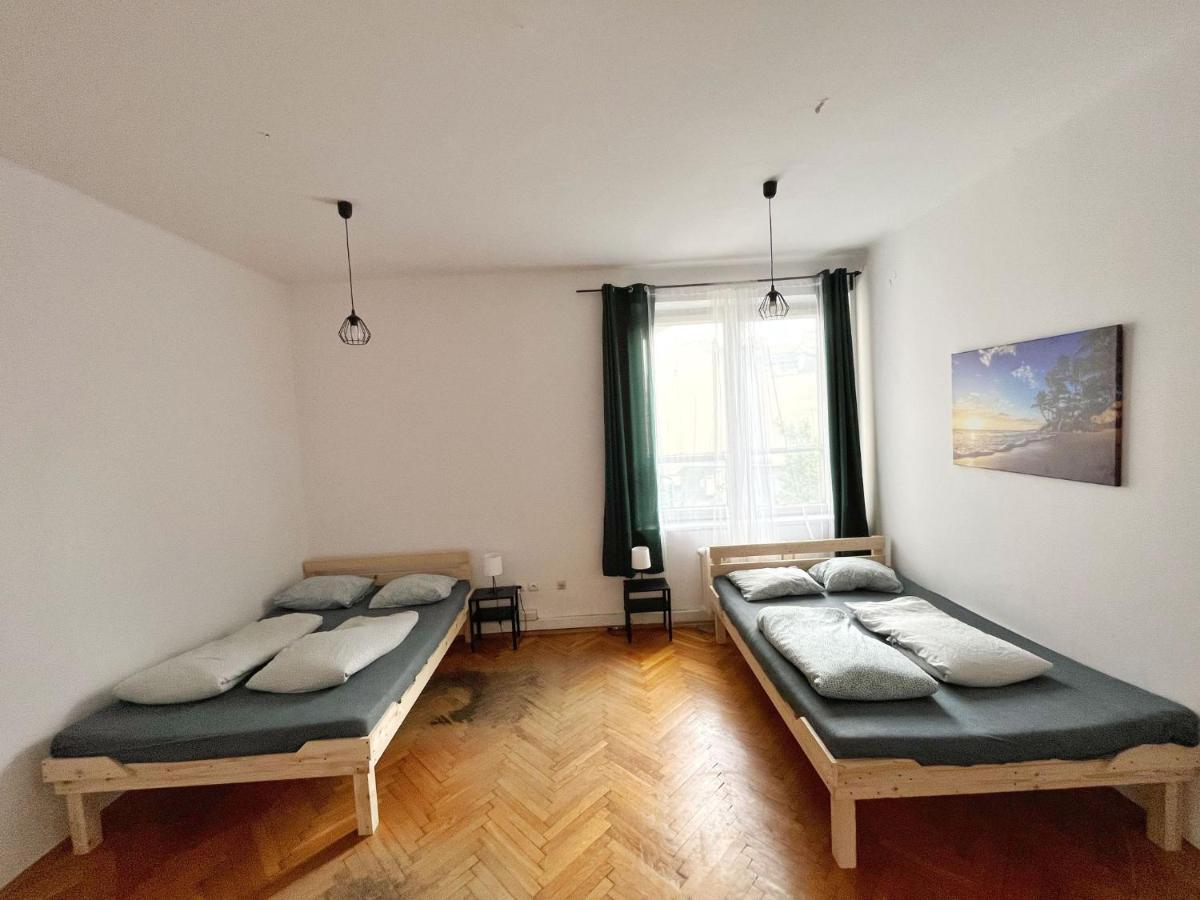 Nice View Rooms In Old Town Krasków Exterior foto